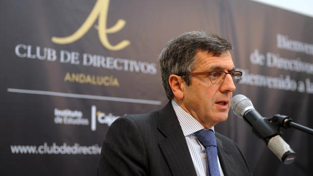 Francisco Román deja la presidencia de Vodafone España y la de su fundación