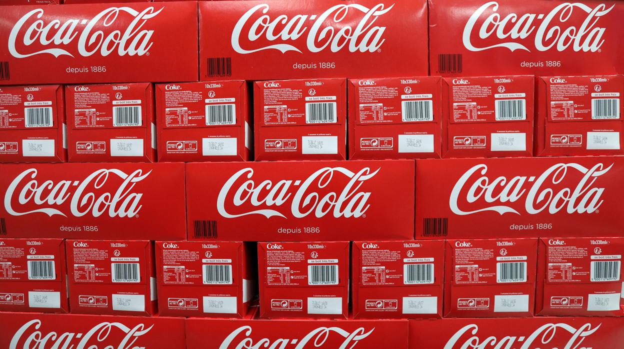 Coca Cola pretende reducir el azúcar de sus bebidas un 12% para 2020