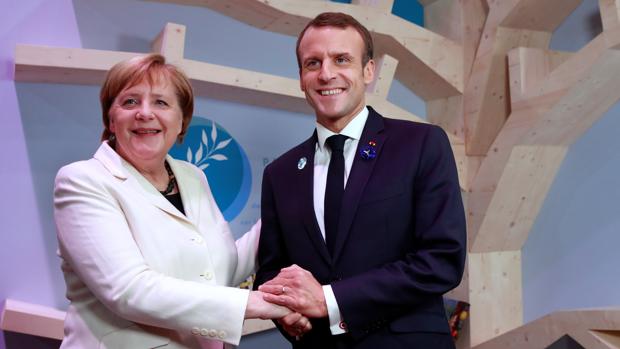 Merkel anuncia un acuerdo con Macron para la «tasa Google»