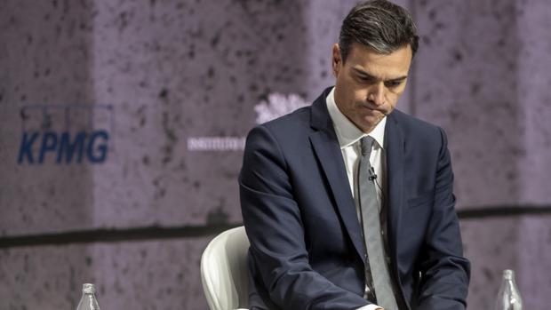 Sánchez incumplirá el déficit en 2019, según BBVA y Funcas