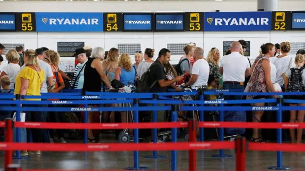 Inspección de Trabajo quiere sancionar a Ryanair por vulnerar el derecho a la huelga de sus trabajadores