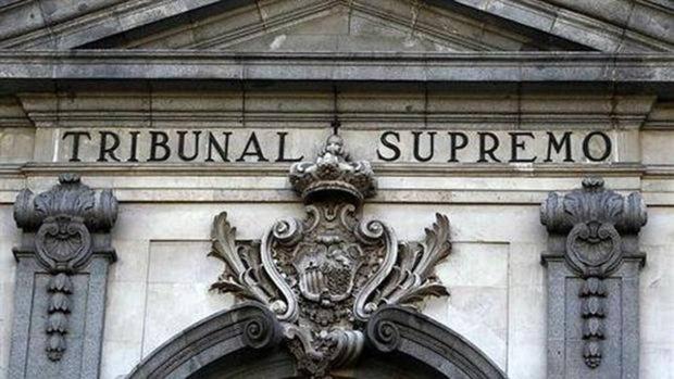El Supremo dicta que los gastos de notaría, registro y gestoría se repartan entre el cliente y el banco