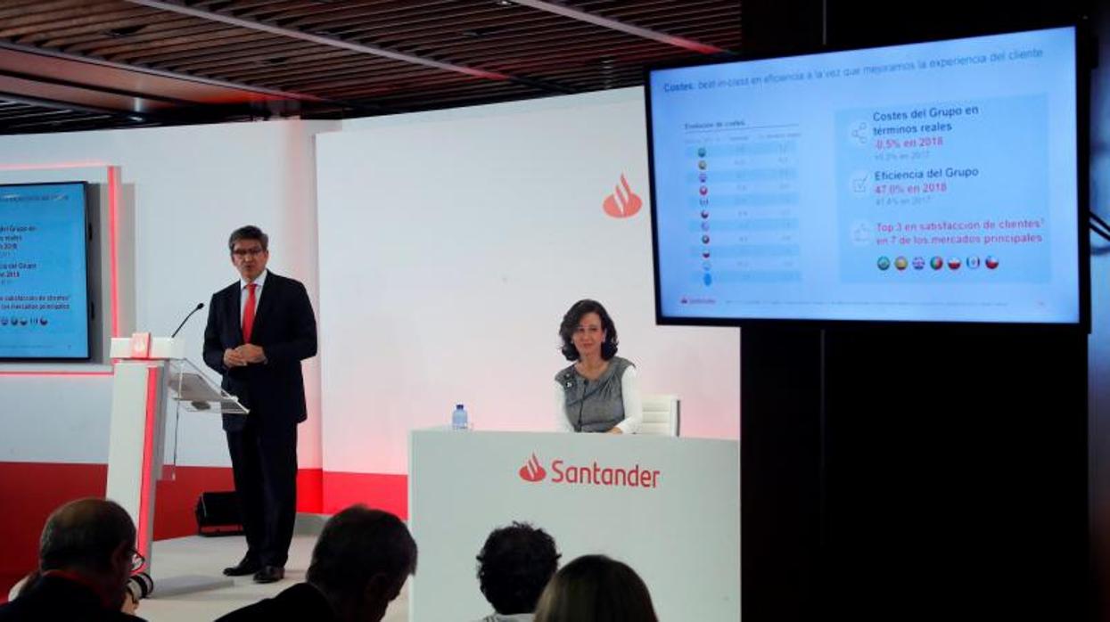 La presidenta del Banco Santander, Ana Botín y el consejero delegado, José Antonio Álvarez