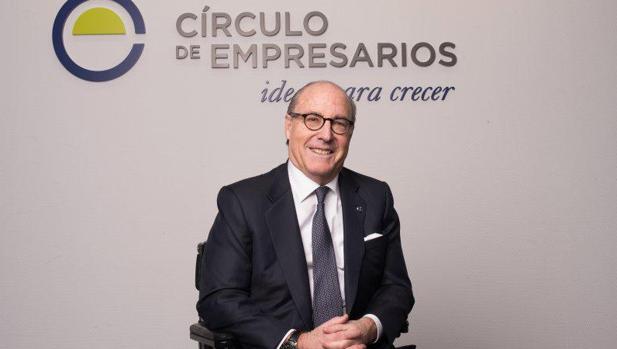 La gran empresa no cree al Gobierno y prevé 10.000 millones más de déficit