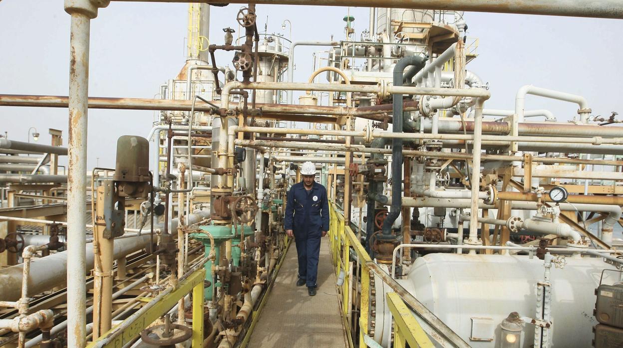 Refinería en Libia