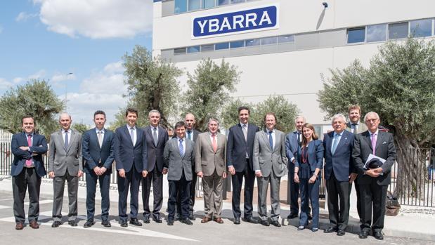 El Consejo Regional Sur de BBVA se reúne en la fábrica de Ybarra