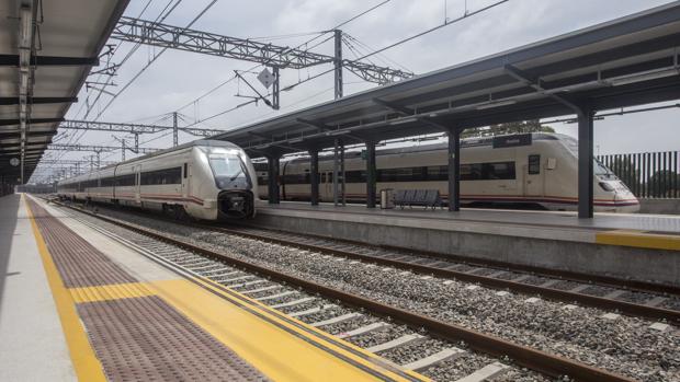 SNCF acusa a Adif de obstaculizar la llegada de nuevos operadores