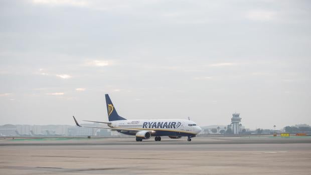 Ryanair acepta pagar una compensación a los pasajeros afectados por las huelgas del año pasado