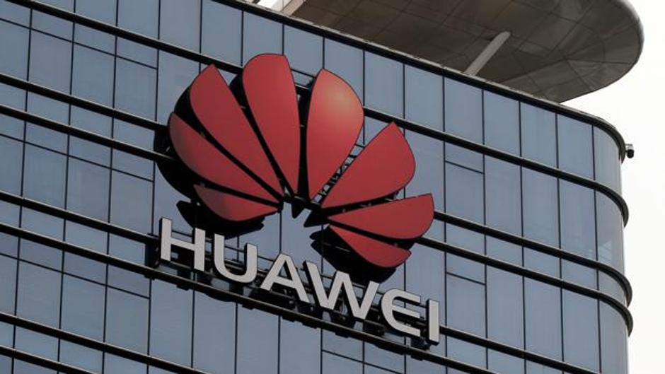 Vodafone y EE quitan sus Huawei compatibles con el 5G y otras noticias económicas