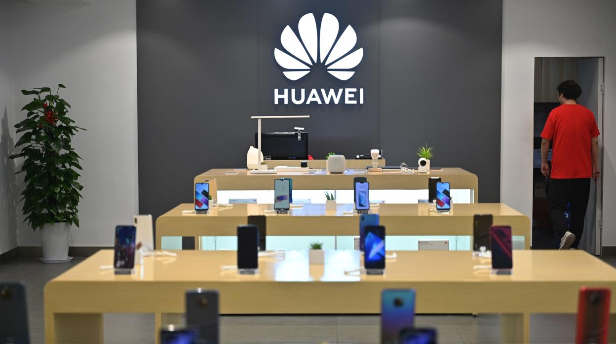 Huawei denuncia su exclusión de varias asociaciones de la industria