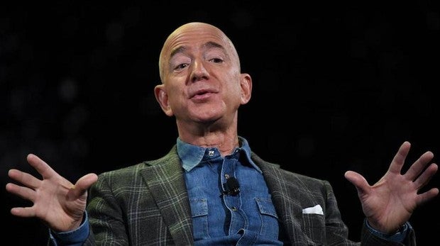 Los cuatro consejos de Jeff Bezos para tener éxito en los negocios