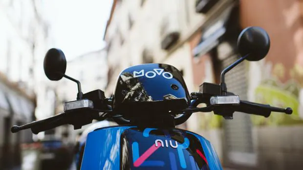 Cabify se alía con Movo para lanzar su servicio de «motosharing» en Barcelona