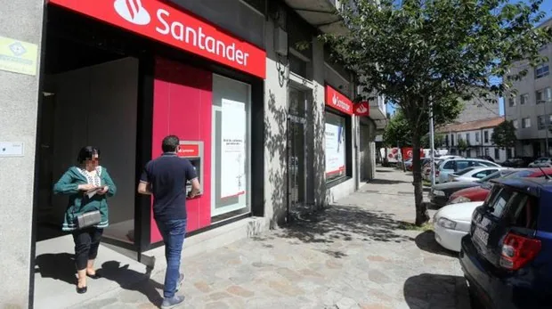 Banco Santander cierra hoy 176 oficinas por el ERE