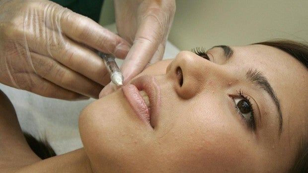 Hacienda irrumpe en 92 clínicas de estética y dermatología en una operación antifraude