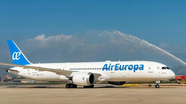 Iberia, Air Europa, Vueling y Air Nostrum operarán el 72% del mercado de vuelos nacionales