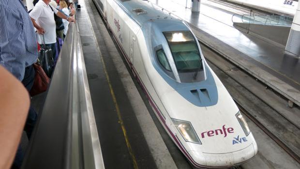 Renfe as a Service: la aplicación que integra en un solo billete el tren, el metro y el taxi