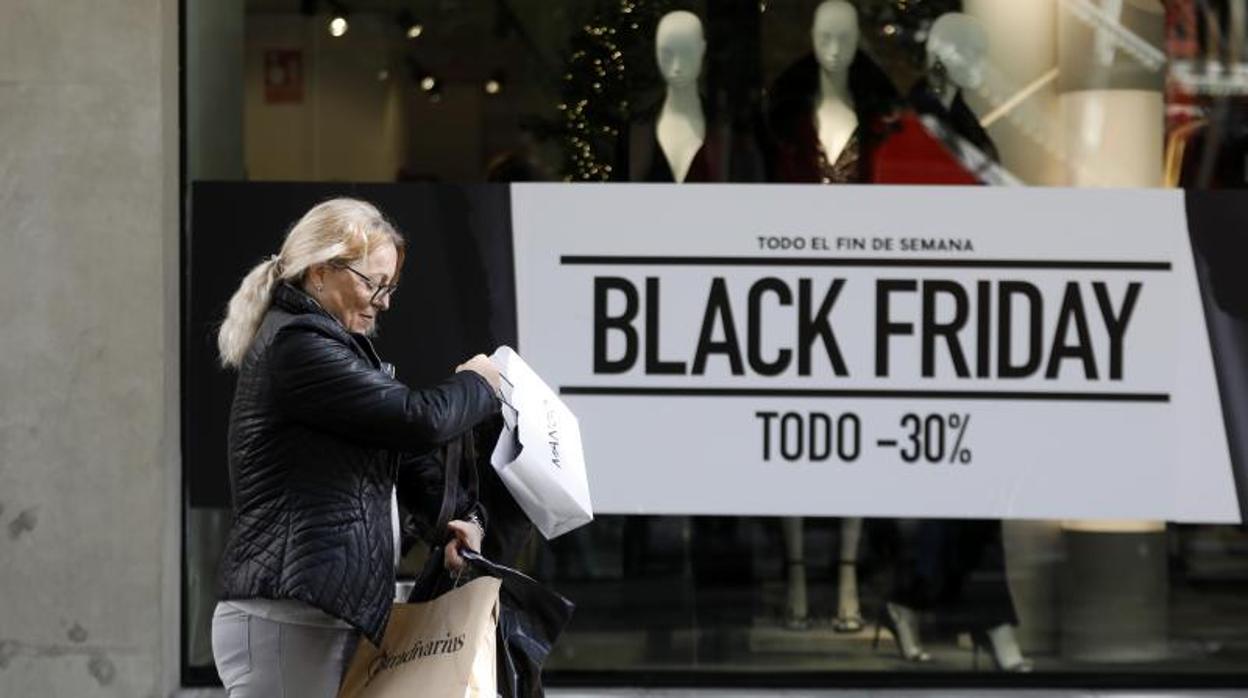 Los consumidores deben tener cuidado para no caer en estafas durante el Black Friday