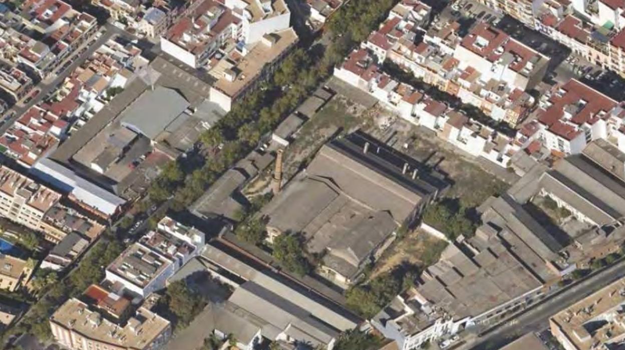 Vista aérea de la antigua fábrica de vidrios La Trinidad, en