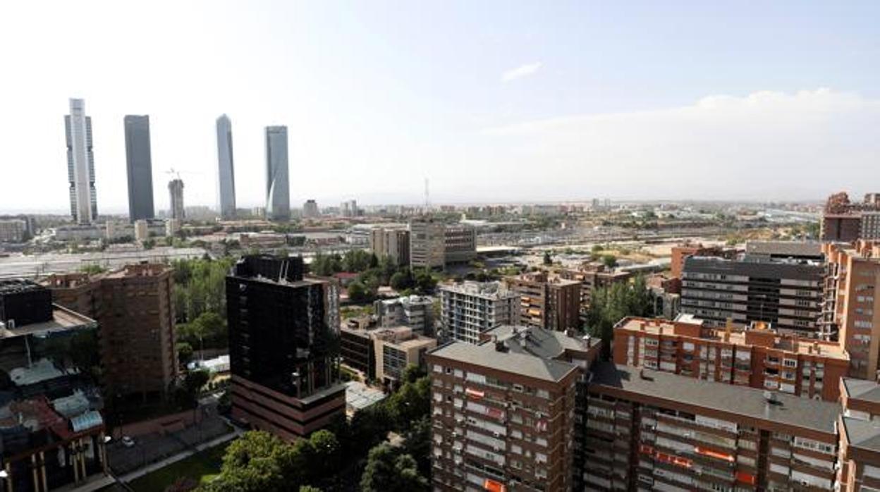 El precio de la vivienda se frena en Madrid y cae en Barcelona y otras noticias económicas