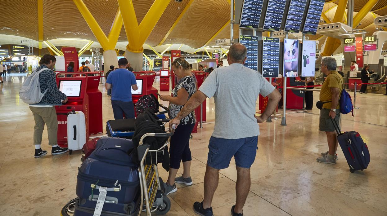 El aeropuerto deBarajas registró 61,7 millones de pasajeros