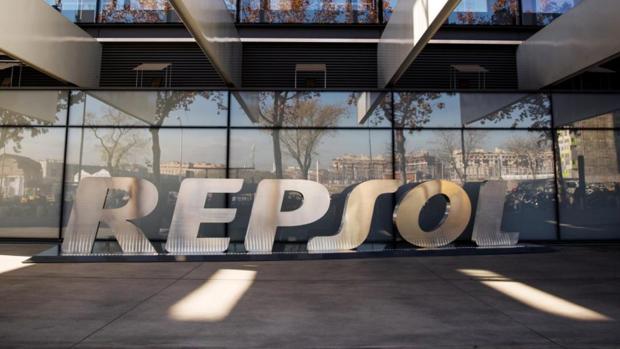 JP Morgan aprovecha la caída de la Bolsa y se convierte en el segundo accionista de Repsol