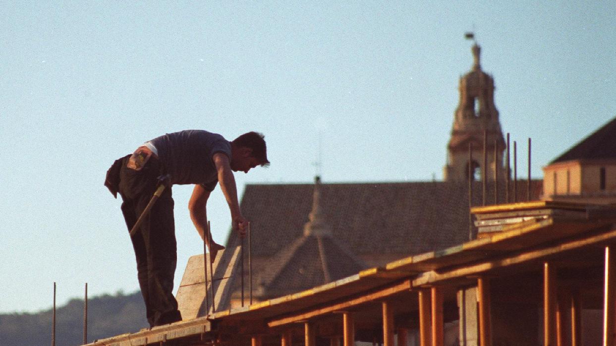 La construcción acuerda en Sevilla la jornada intensiva para evitar contagios en los decansos y almuerzos