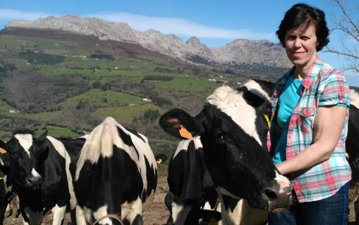 Charo Arredondo, ganadera de Cantabria