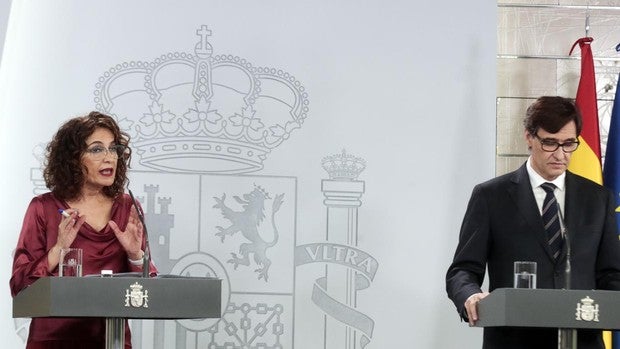 Hacienda aplaza el cobro de 3.500 millones en impuestos a pymes y autónomos hasta mayo