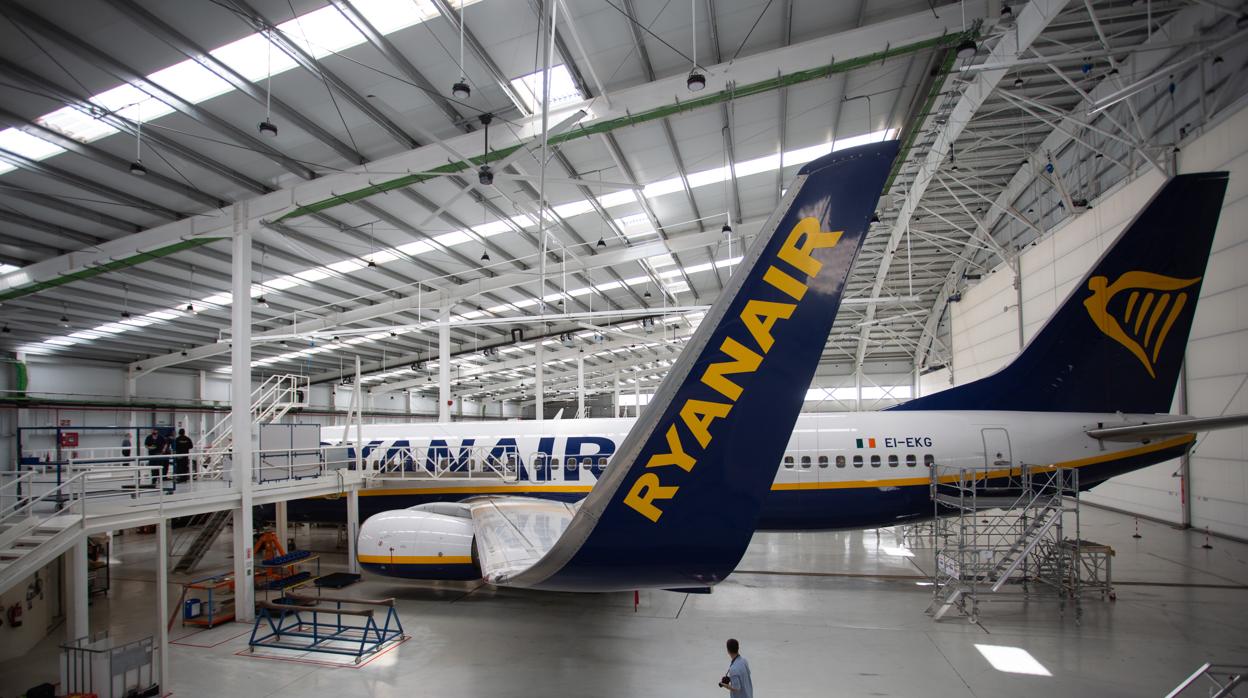 Centro de mantenimiento de aviones de Ryanair en Sevilla, similar al que proyecta Willis en Jerez de la Frontera