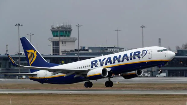La Audiencia Nacional tumba el ERE de Ryanair en Canarias y Gerona