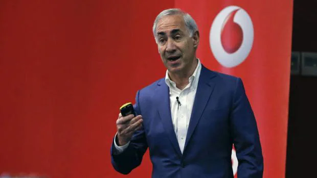 Vodafone acelera la recuperación del negocio y la rentabilidad en España tras un año sin fútbol