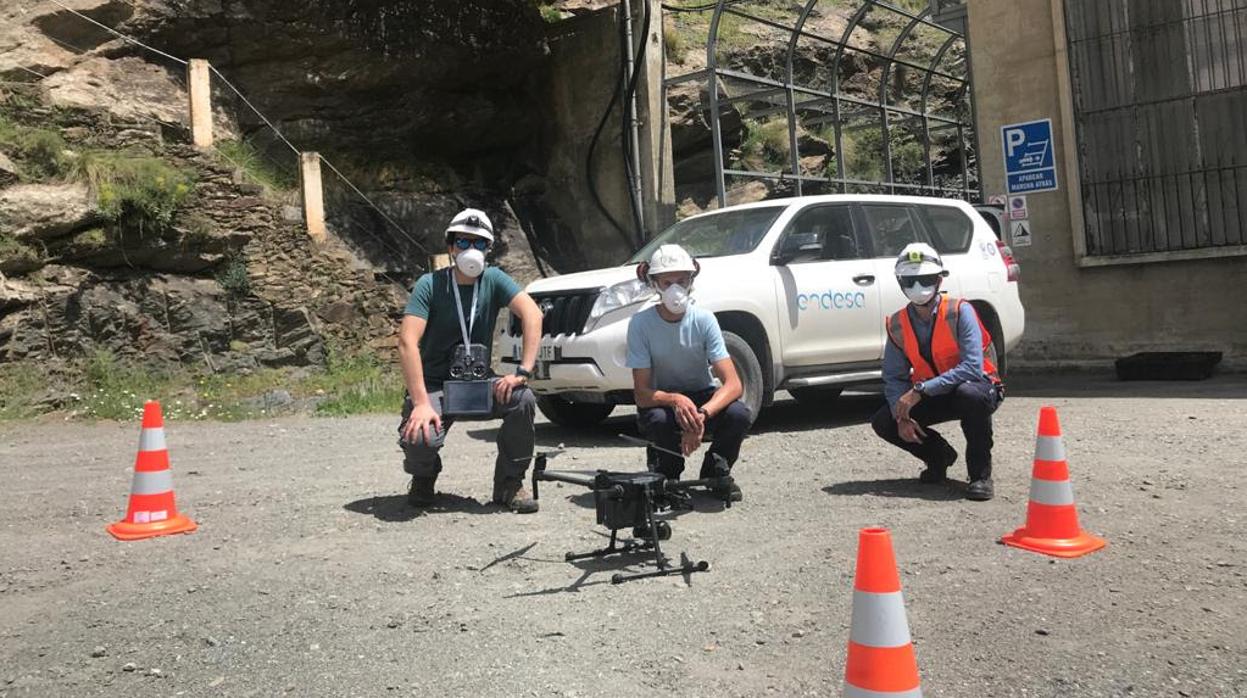 Endesa utiliza drones para revisar sus 48 plantas hidroeléctricas en Andalucía