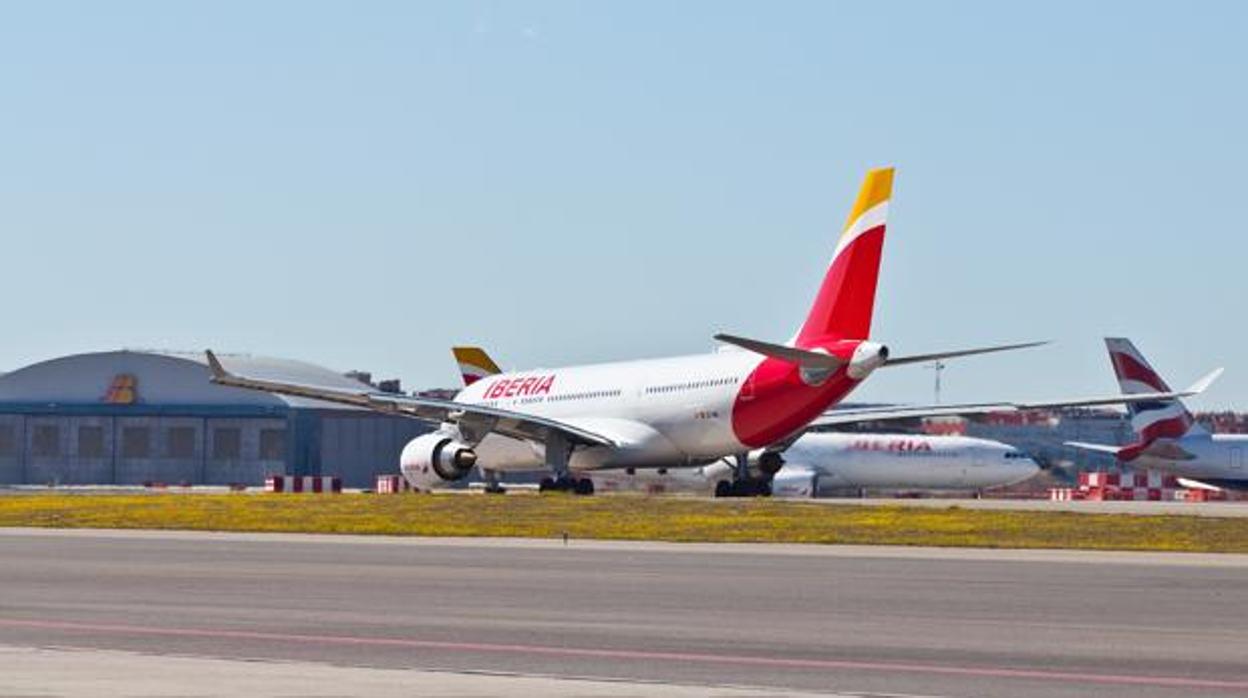 Iberia acusa a Consumo de dañar su situación económica con su denuncia