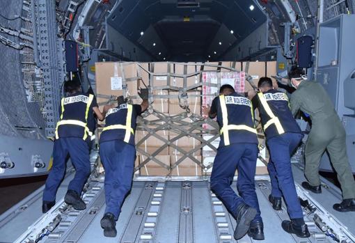 Envío de material sanitario en un A400M de las Fuerzas Aéreas de Malasia