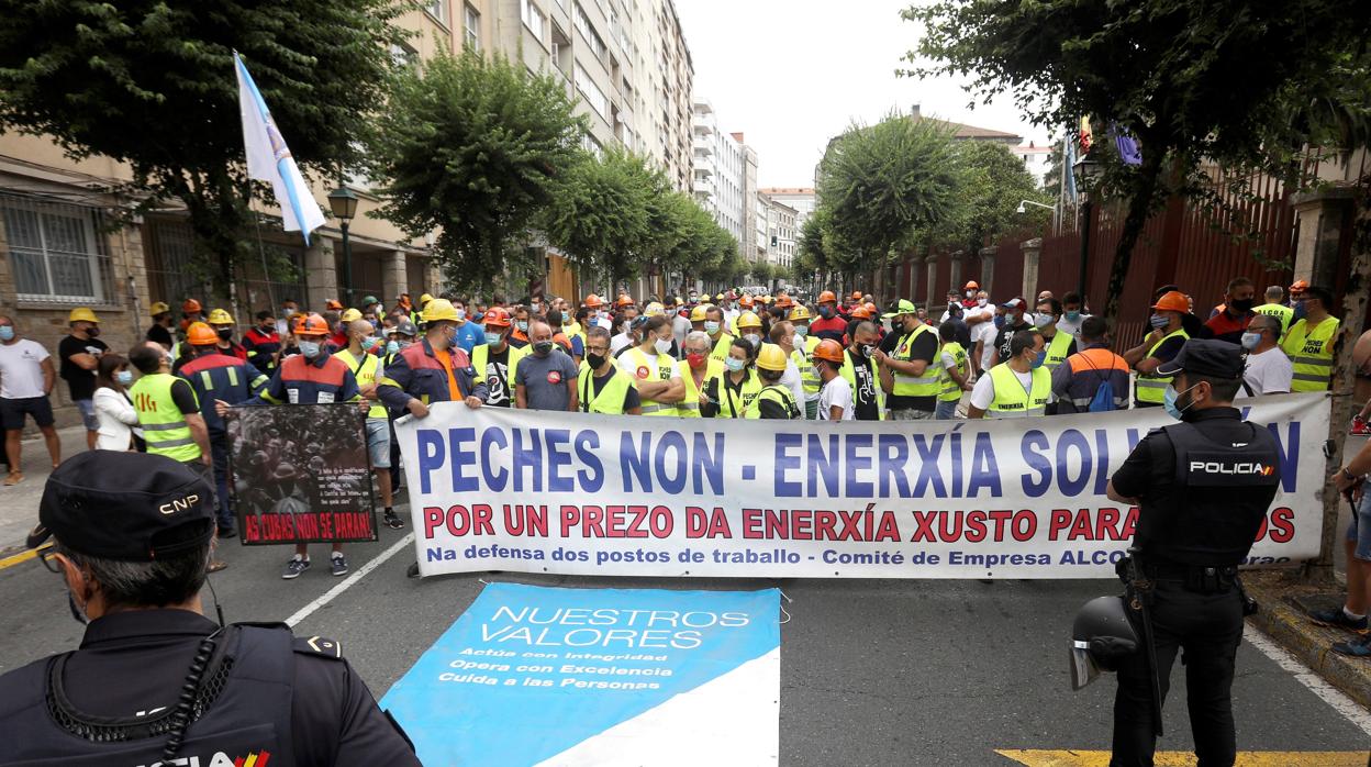 Concentración de los trabajadores de San Cibrao hace un mes Santiago de Compostela