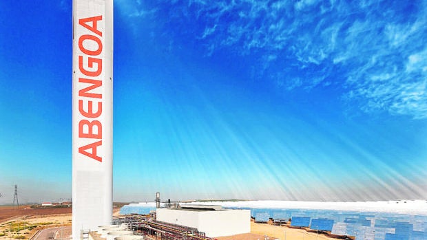 El Gobierno andaluz ve difícil dar 20 millones a Abengoa al no hallar una cobertura legal para ayudarle