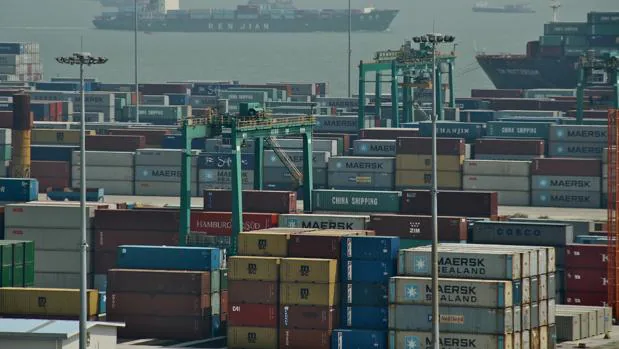 La OMC mejora su previsión de caída del comercial mundial