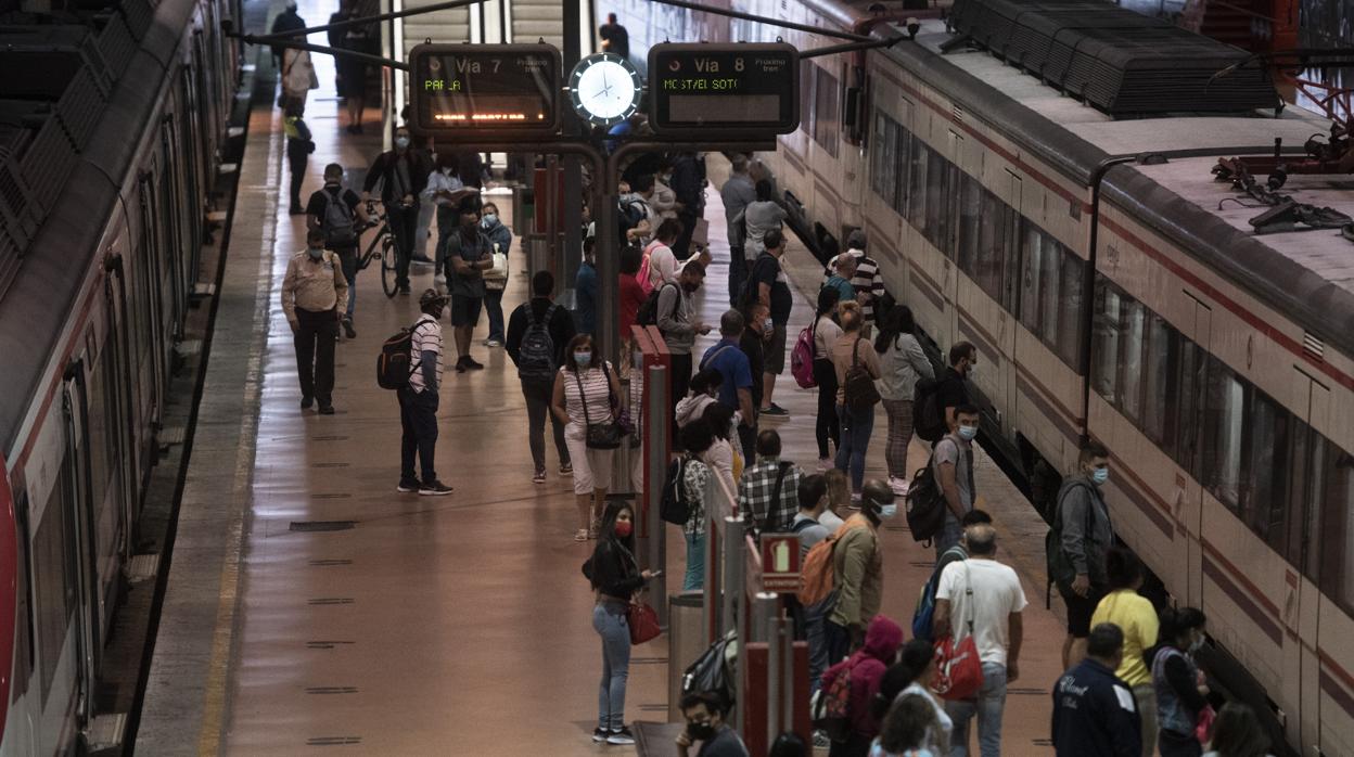 Ábalos dará protagonismo al tren y a la vivienda en el reparto de los fondos europeos