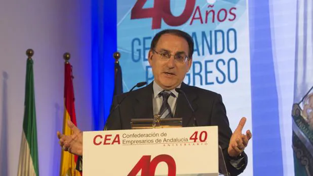 La patronal andaluza considera «desproporcionado» que el estado de alarma dure seis meses