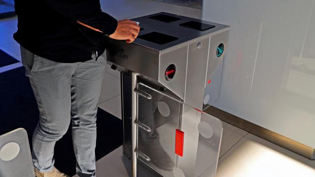 Los trabajadores españoles se olvidan de cumplir el control horario y las multas a las empresas podrían llegar a los 180.000 euros