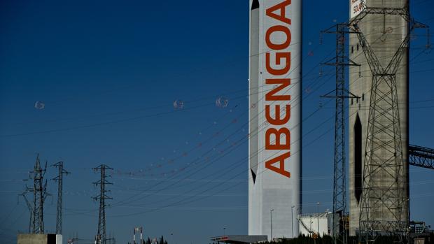 El rescate de Abengoa negociado por Urquijo con bancos, fondos y acreedores vence el 6 de diciembre