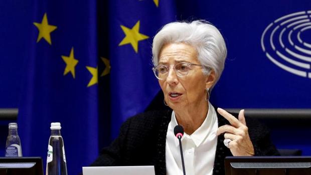 Lagarde aboga por acelerar la unión de mercados de capitales