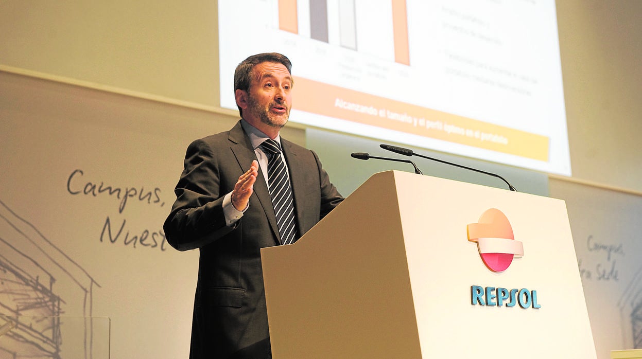 Josu Jon Imaz, consejero delegado de Repsol, anunció esta semana que la petrolera recuperará el pago de dividendo en efectivo.
