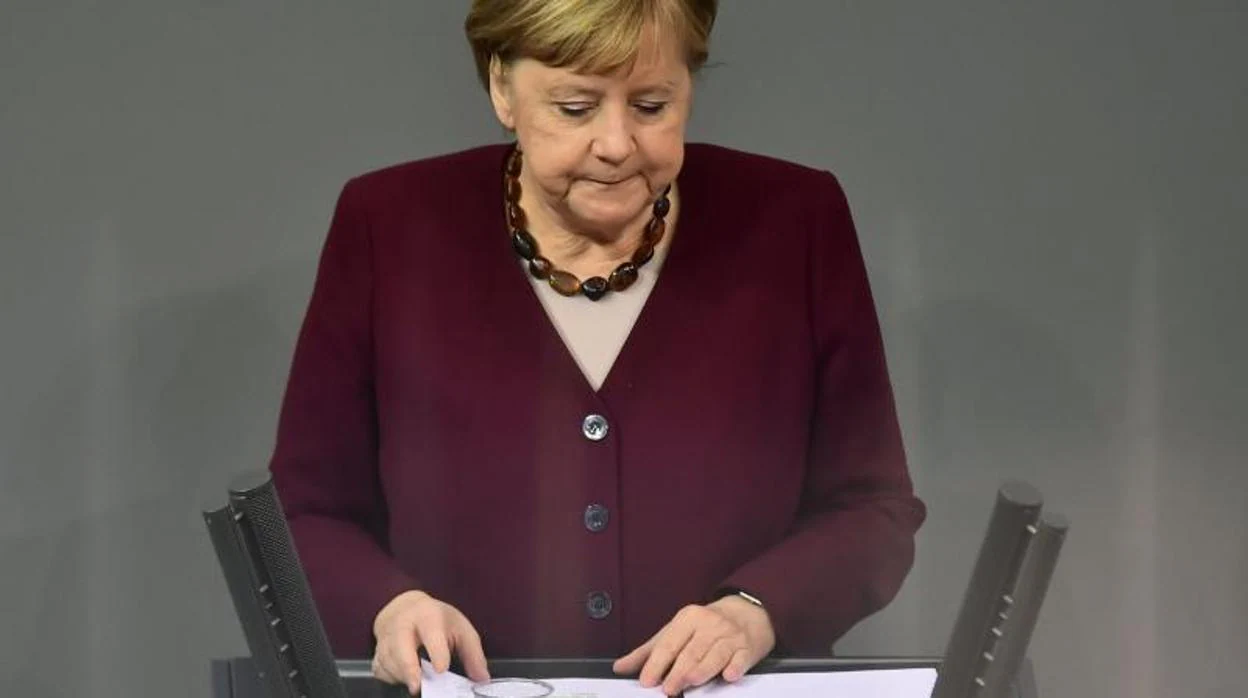 Merkel también aprobó una ayuda extraordinaria de 300 euros por hijo