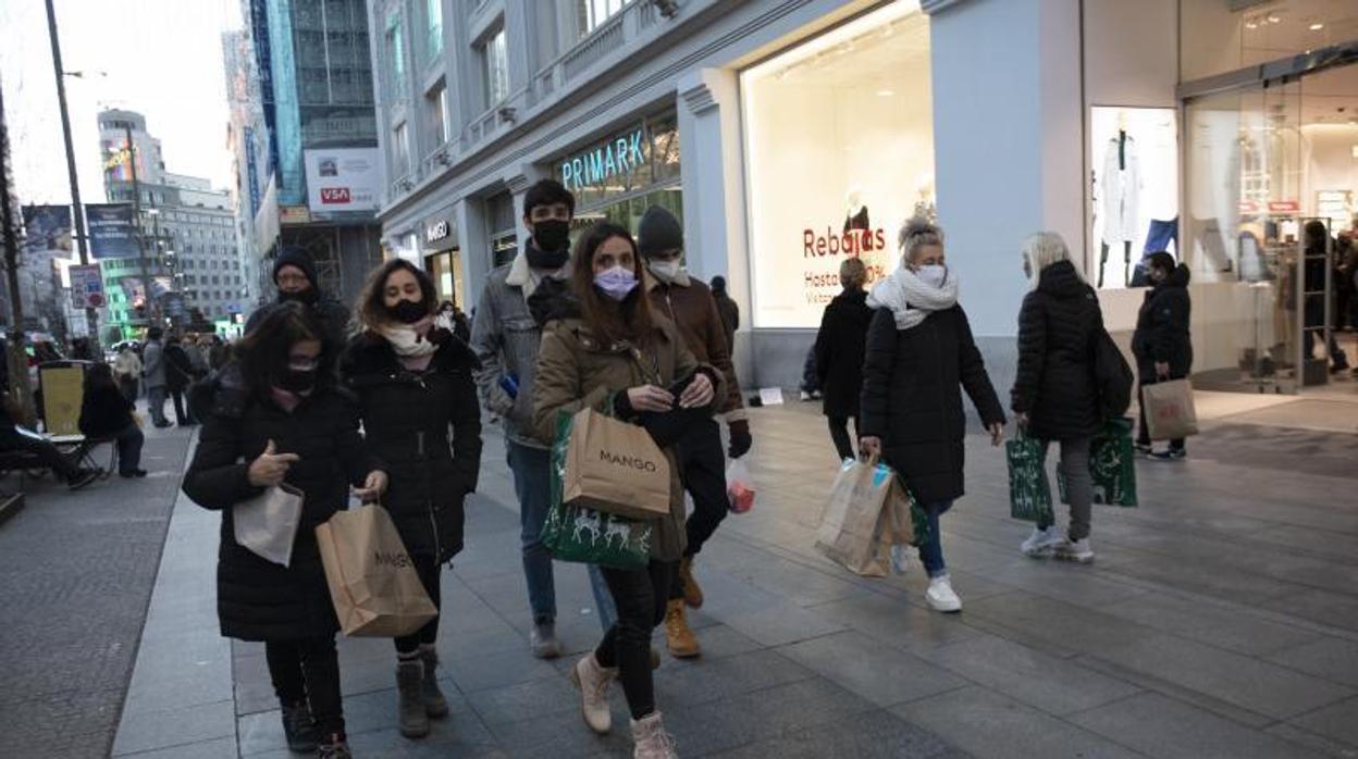 Compras de rebajas en el centro de Madrid