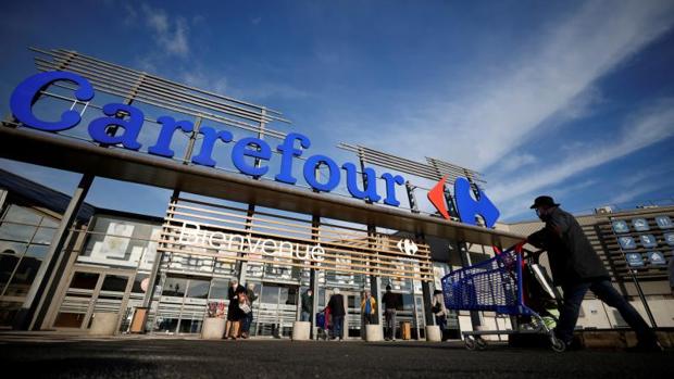 Couche-Tard rompe las negociaciones para comprar Carrefour ante la oposición del gobierno francés