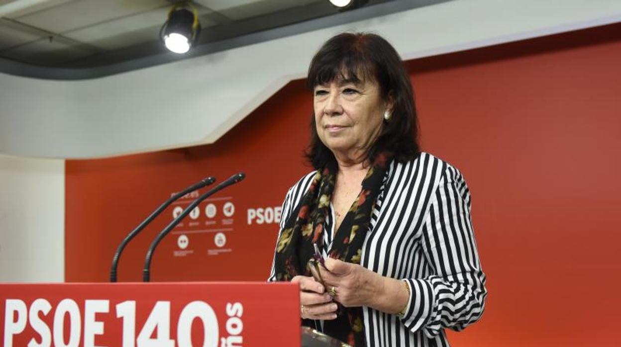 Cristina Narbona es presidenta del PSOE y vicepresidenta primera del Senado