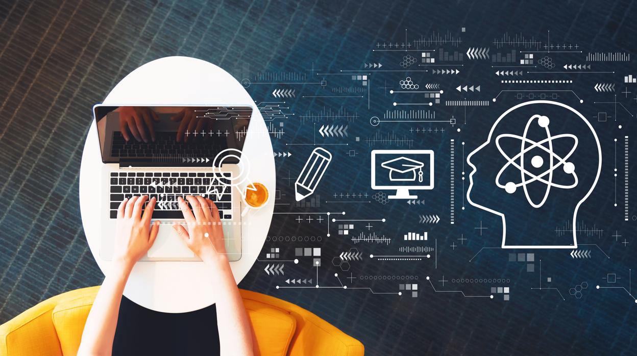 Así sería España en 2030 si consigue digitalizarse, según PwC y el Foro de Davos