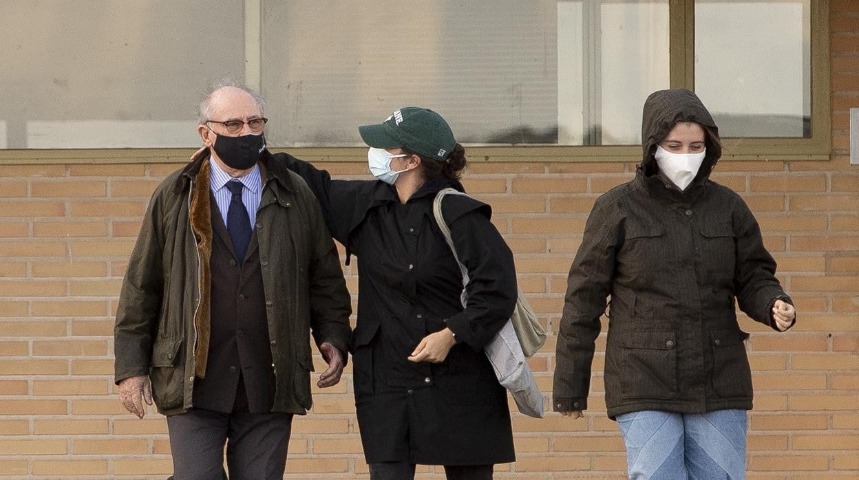 Rodrigo Rato a su salida de la cárcel en octubre de 2020