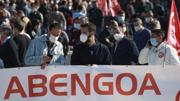 Los trabajadores de Abengoa se manifestarán el 19 de marzo para que se mantenga el empleo